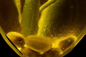 Best Peptide Serum for Collagen Production: Top Dermatologist Picks