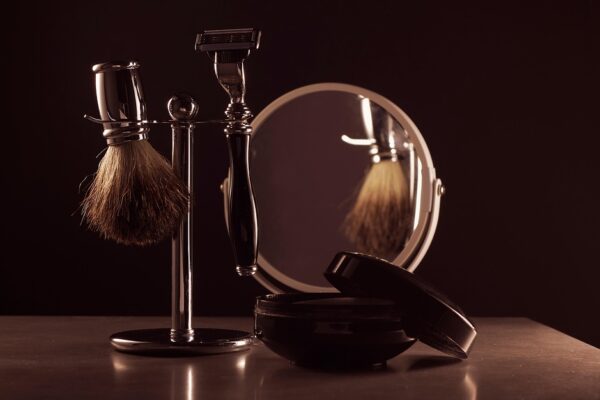 Best Shaving Cream for Sensitive Skin Women: Top 7 Expert Picks 2024